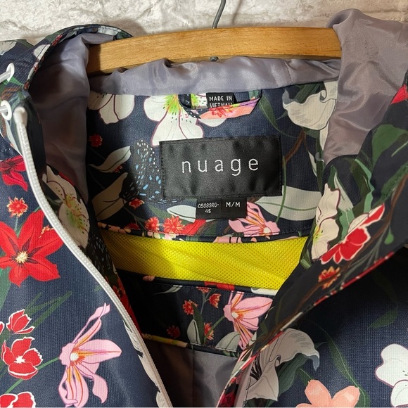 NUAGE Jacket Women’s Sz M Navy Floral Waterproof with Patch Pockets NWOT - Picture 4 of 11